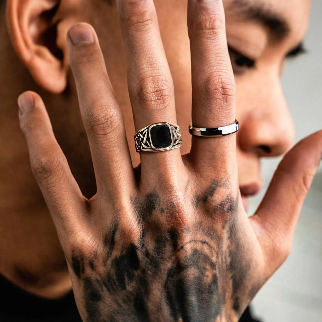 Vintage Black Stone Signet Ring