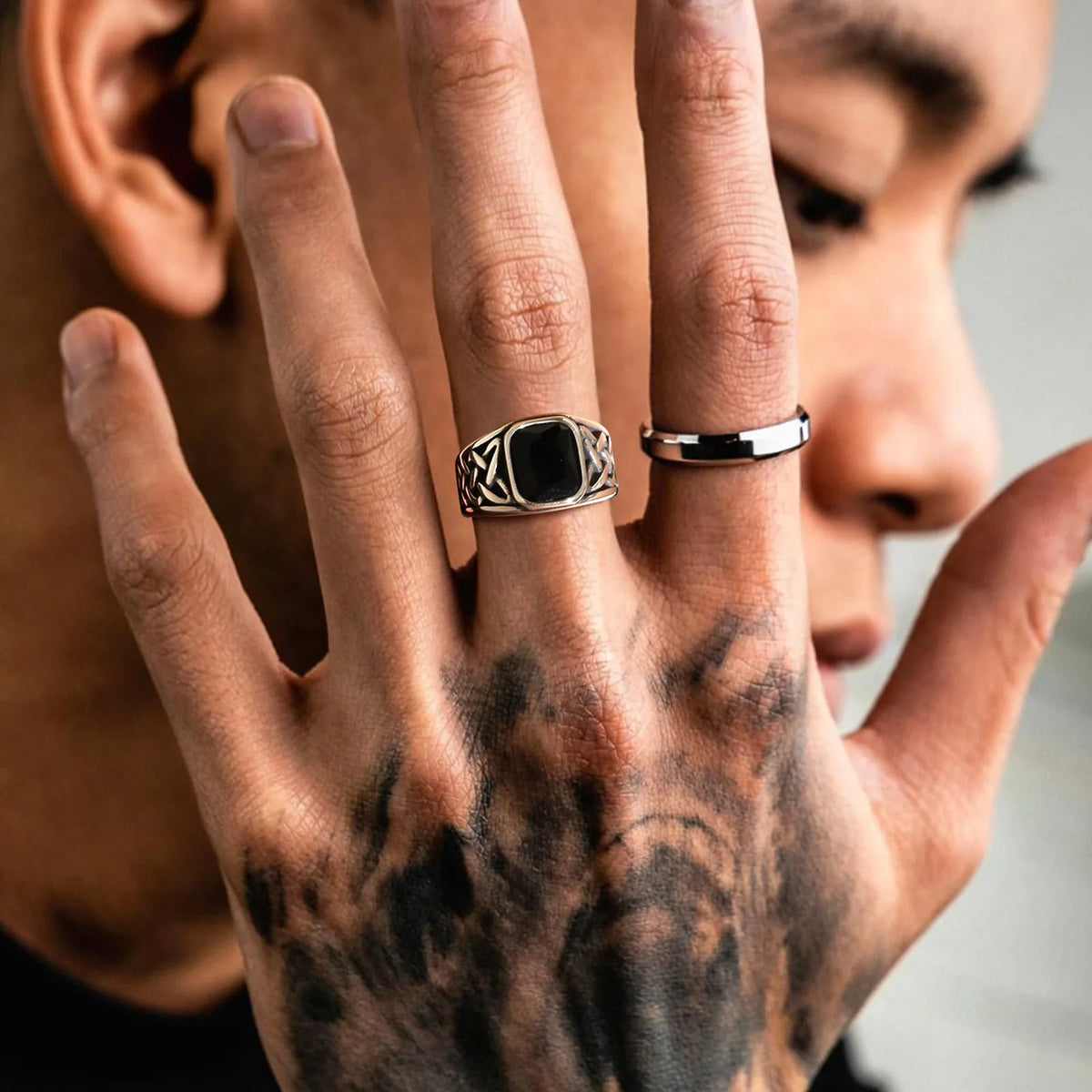 Vintage Black Stone Signet Ring