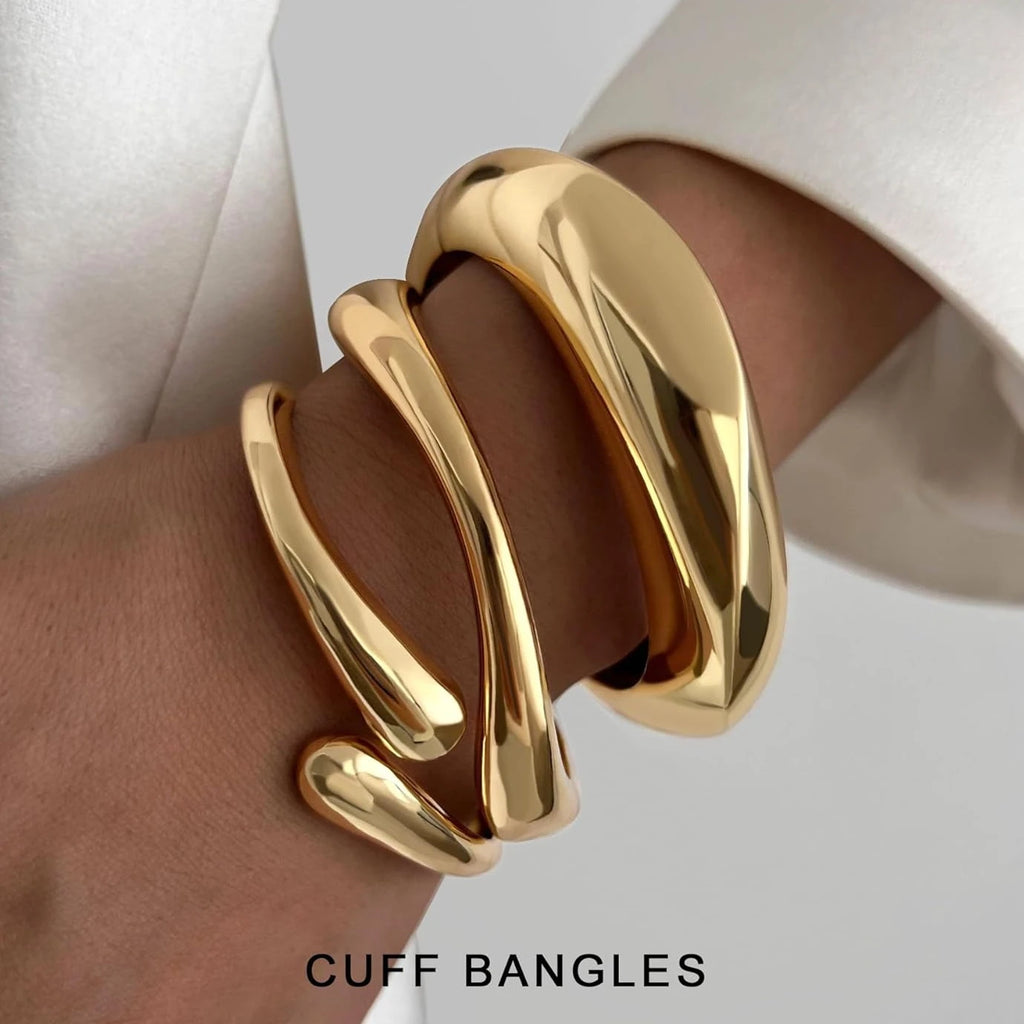 Golden Waterdrop Bangle Se