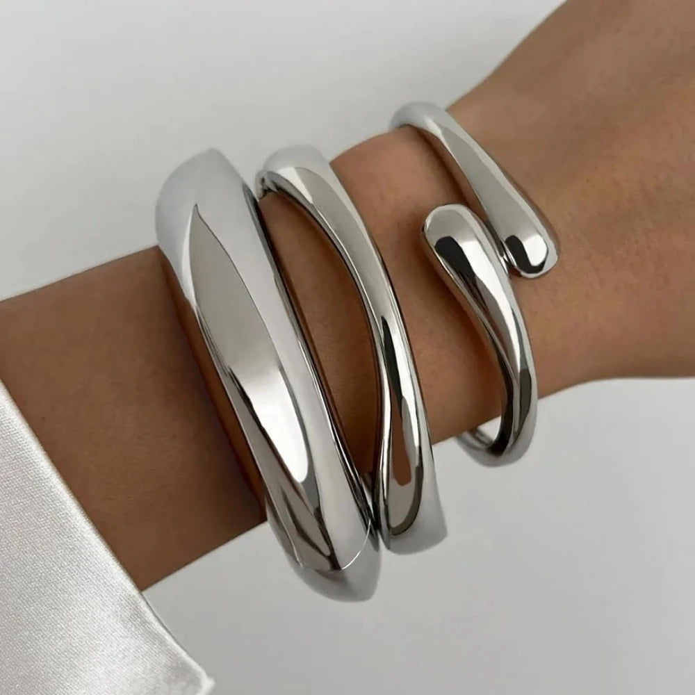 Golden Waterdrop Bangle Se